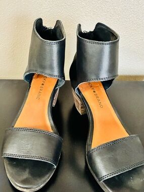 Lucky Brand Black Leather Open-Toe Ankle Cuff Block Heel Sandals